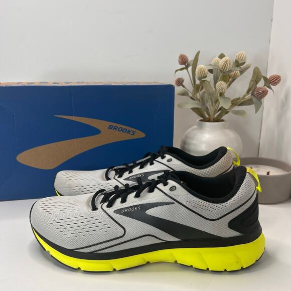 Brooks Transmit 3 Cushioned Road Running Sneaker Gray Yellow Black Men 12 Medium main image 6